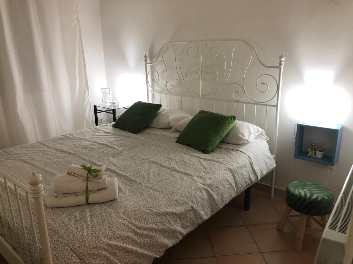 Caio Asinio Apartment Napels Buitenkant foto