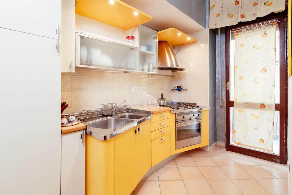 Caio Asinio Apartment Napels Buitenkant foto