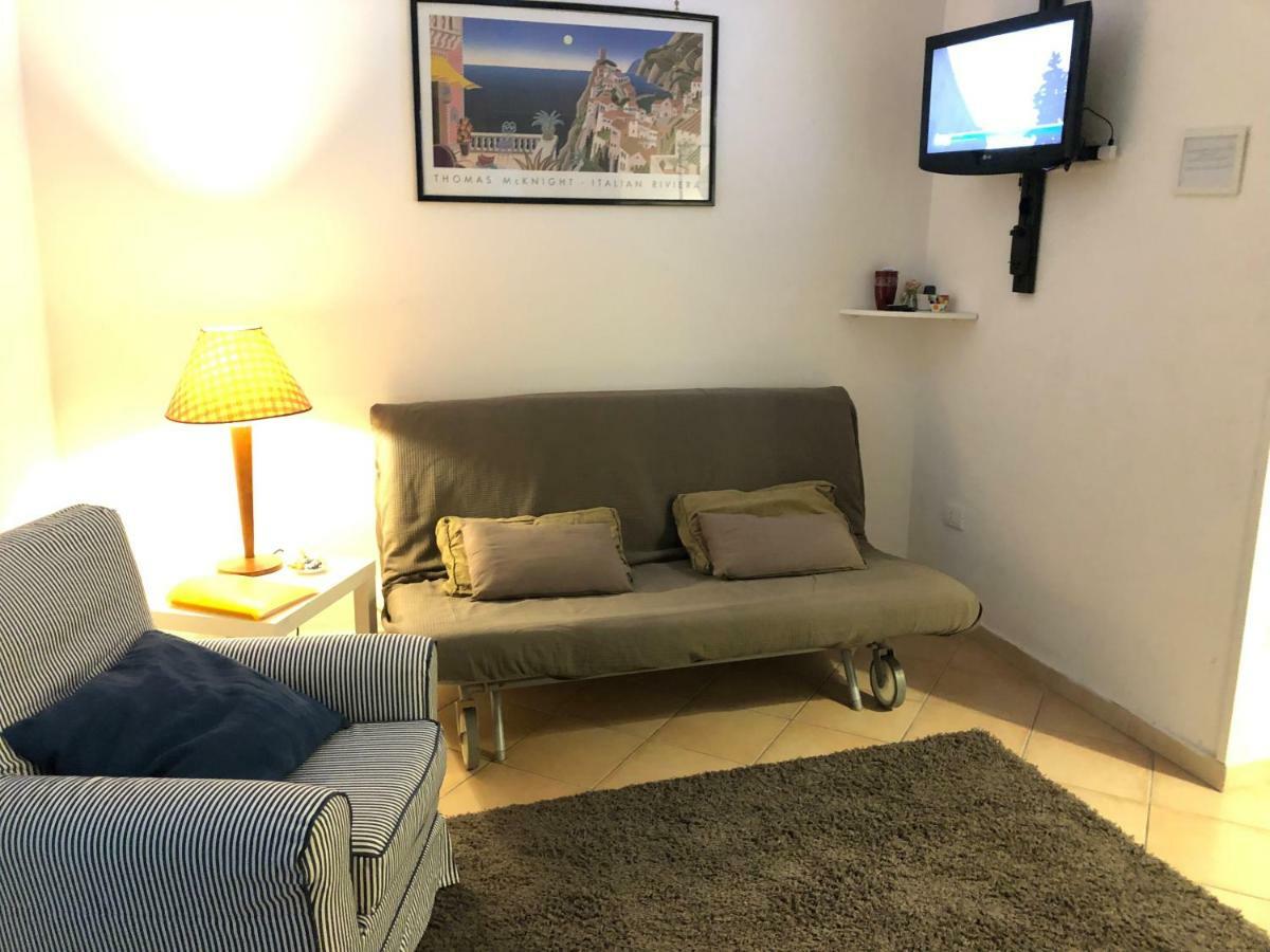 Caio Asinio Apartment Napels Buitenkant foto