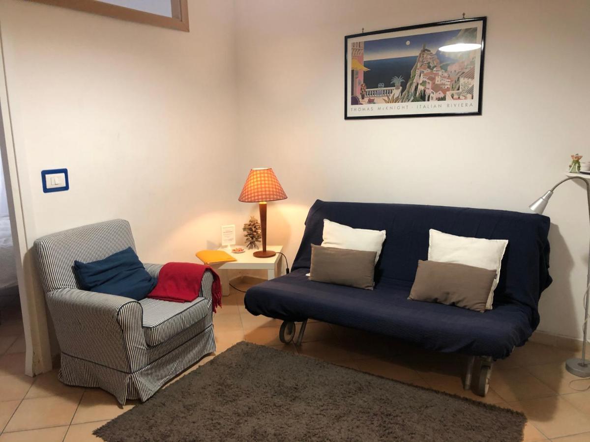Caio Asinio Apartment Napels Buitenkant foto